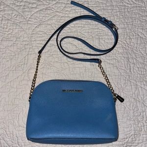 Michael Kors Cindy Large Crossbody Bag